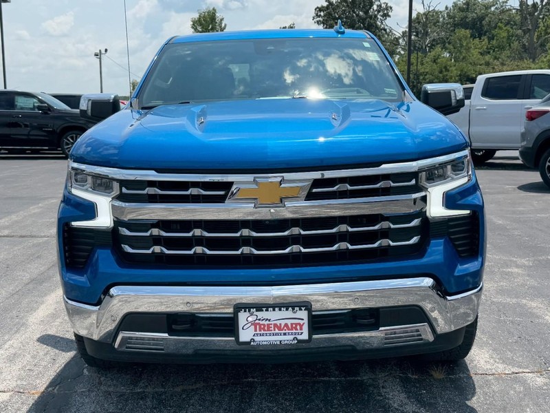 Chevrolet Silverado 1500 Vehicle Full-screen Gallery Image 09