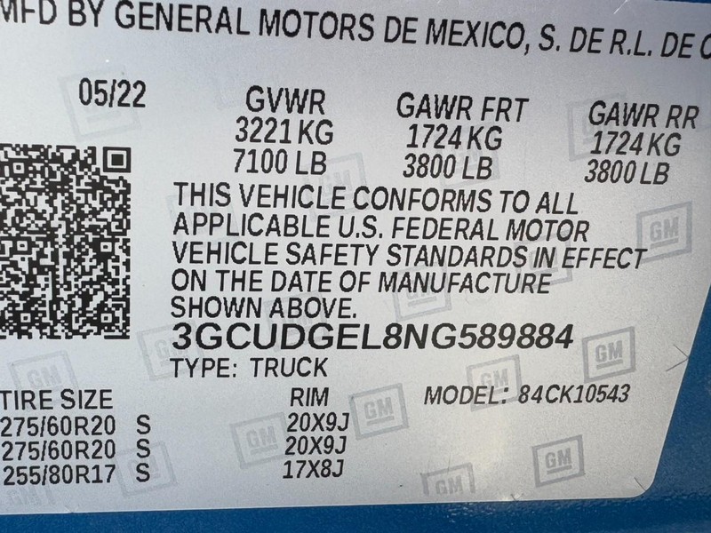 Chevrolet Silverado 1500 Vehicle Full-screen Gallery Image 24