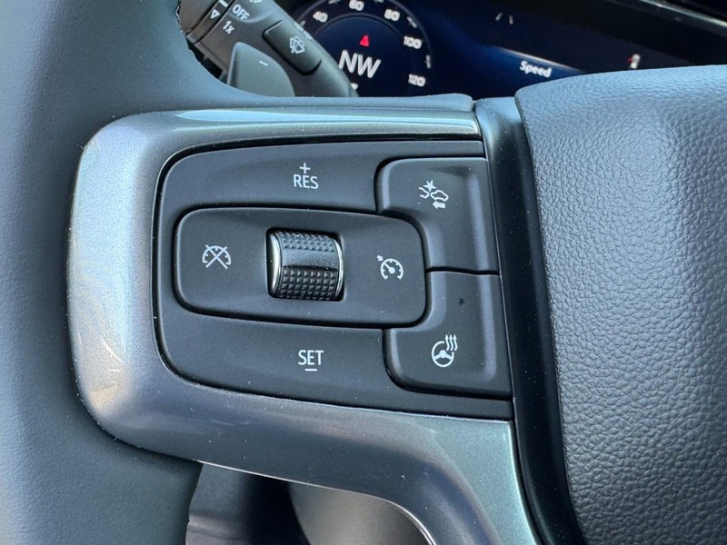 Chevrolet Silverado 1500 Vehicle Image 10