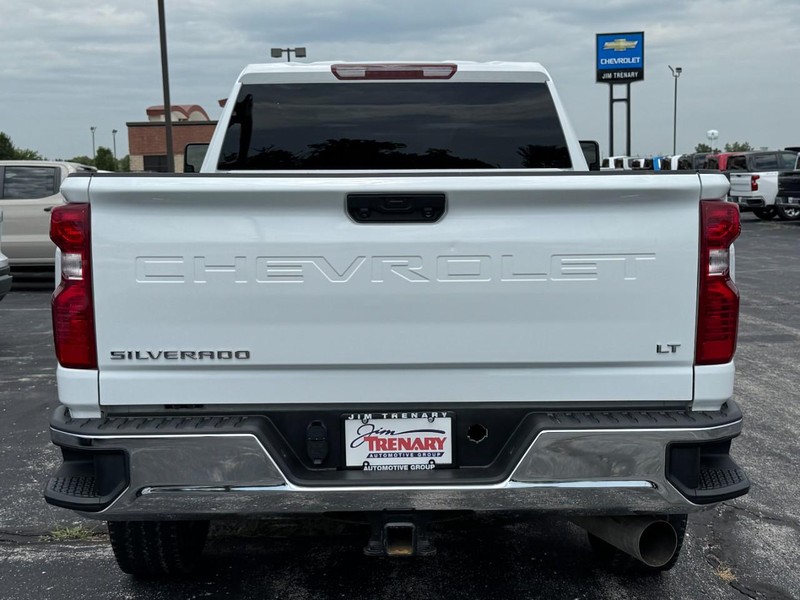 Chevrolet Silverado 2500HD Vehicle Image 04