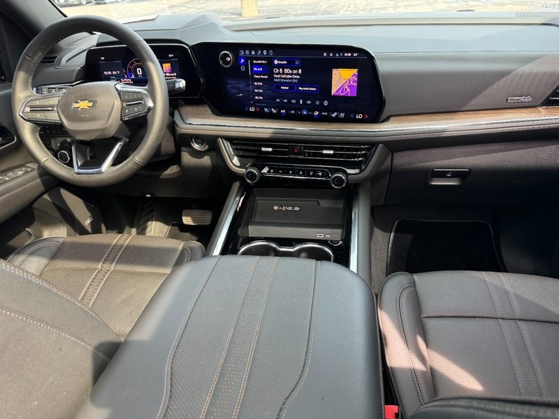 Chevrolet Tahoe Vehicle Image 11