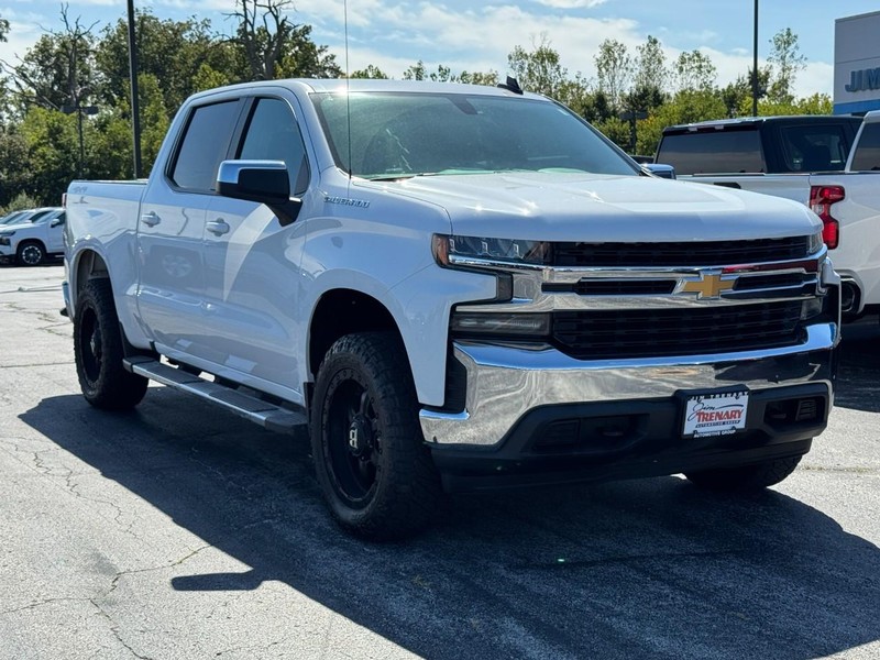 Chevrolet Silverado 1500 Vehicle Image 02