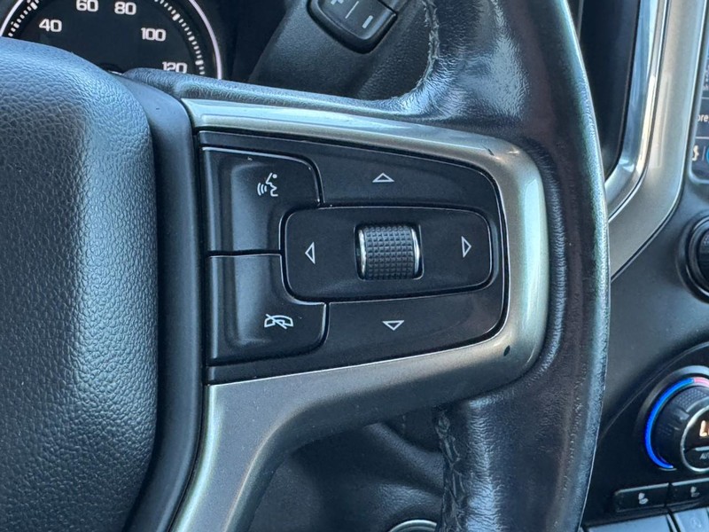 Chevrolet Silverado 1500 Vehicle Image 17