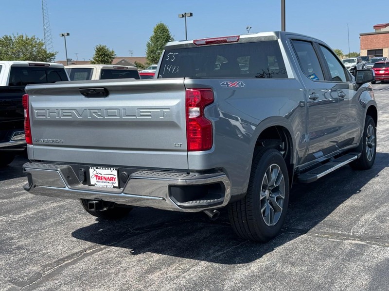 Chevrolet Silverado 1500 Vehicle Image 03