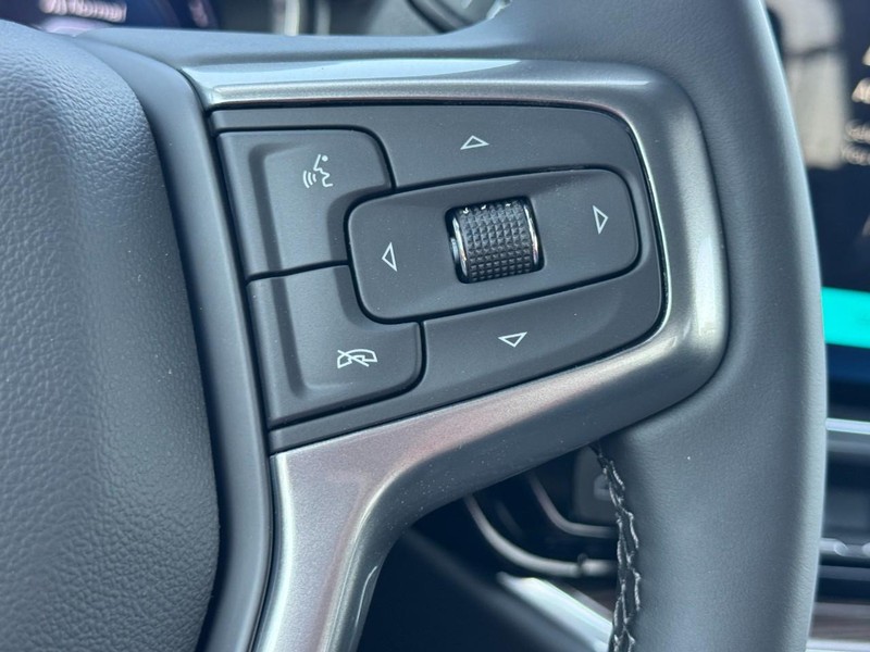 Chevrolet Silverado 1500 Vehicle Image 11