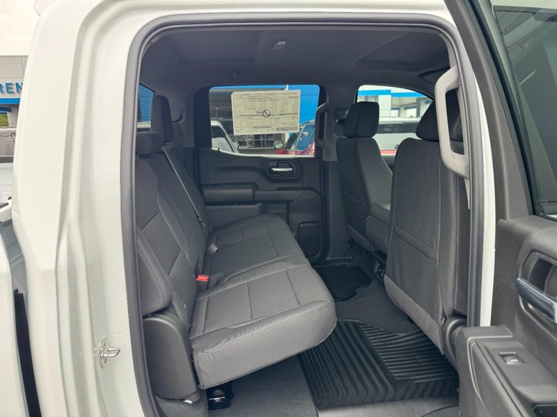 Chevrolet Silverado 1500 Vehicle Image 05