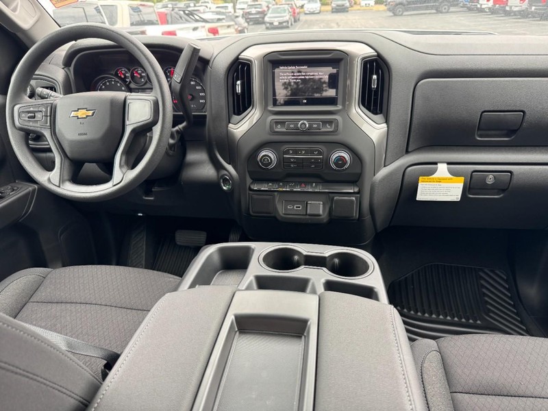 Chevrolet Silverado 1500 Vehicle Image 06
