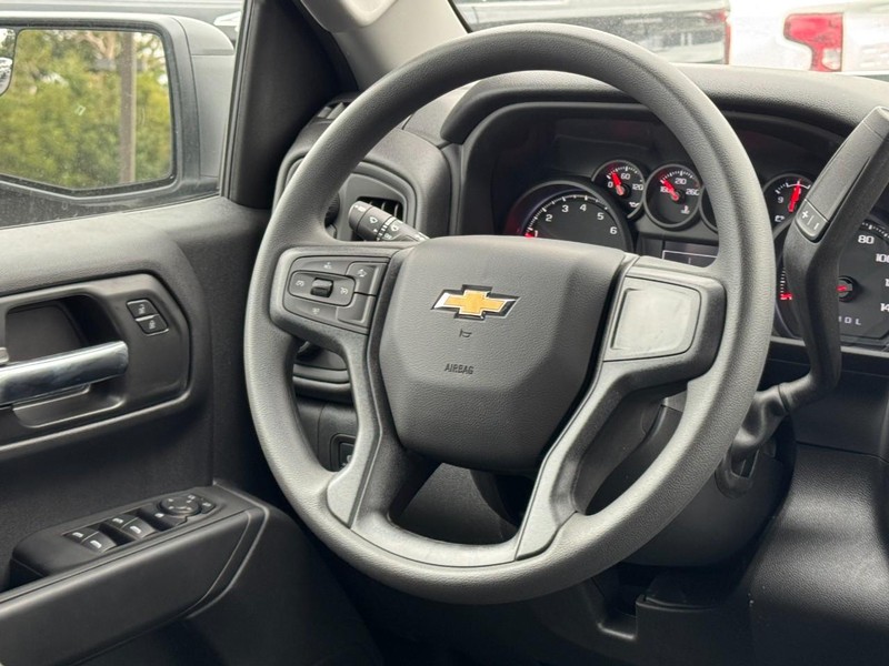 Chevrolet Silverado 1500 Vehicle Image 07