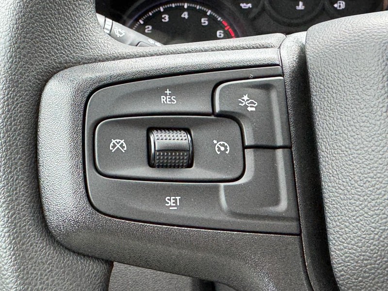 Chevrolet Silverado 1500 Vehicle Image 10