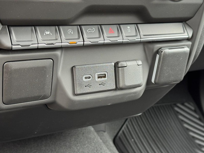 Chevrolet Silverado 1500 Vehicle Image 11