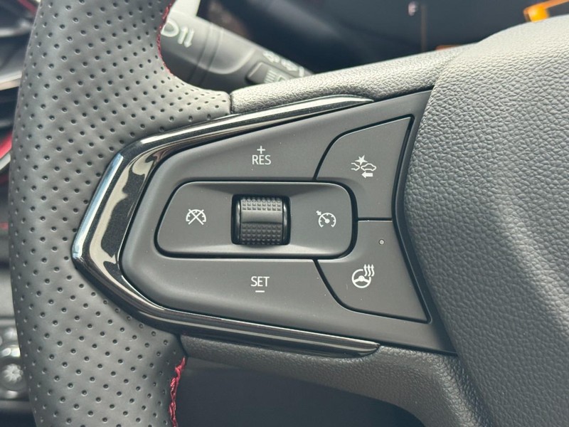 Chevrolet TrailBlazer Vehicle Image 10