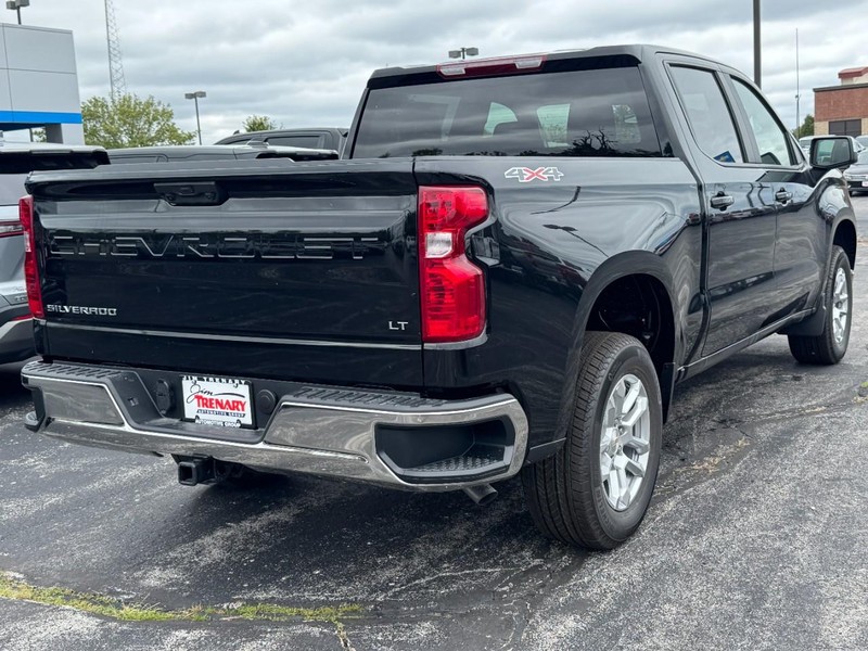 Chevrolet Silverado 1500 Vehicle Image 03