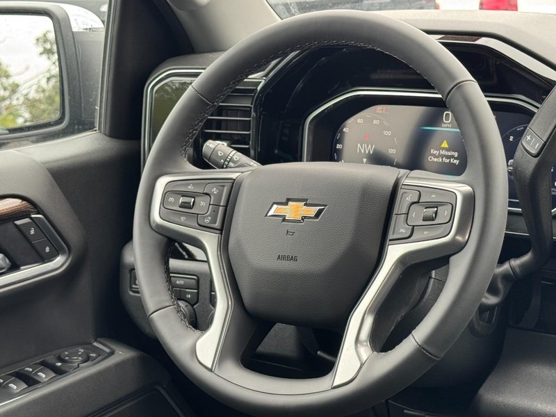 Chevrolet Silverado 1500 Vehicle Image 07