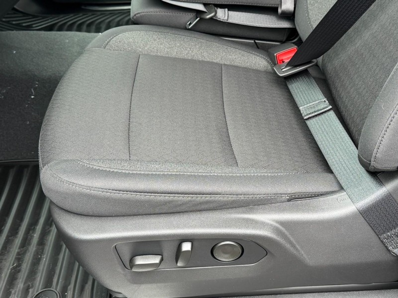 Chevrolet Silverado 1500 Vehicle Image 14