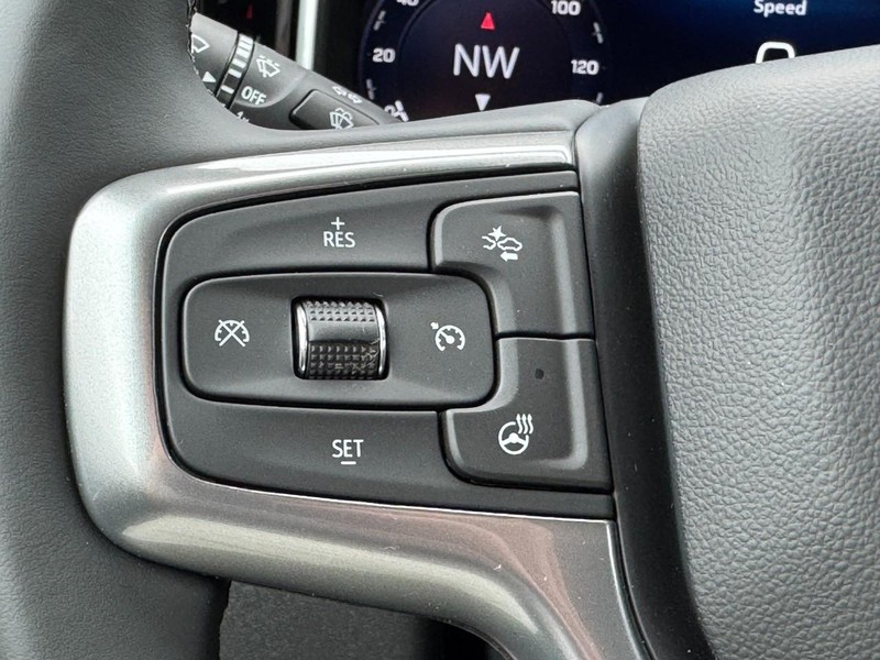 Chevrolet Silverado 1500 Vehicle Image 10