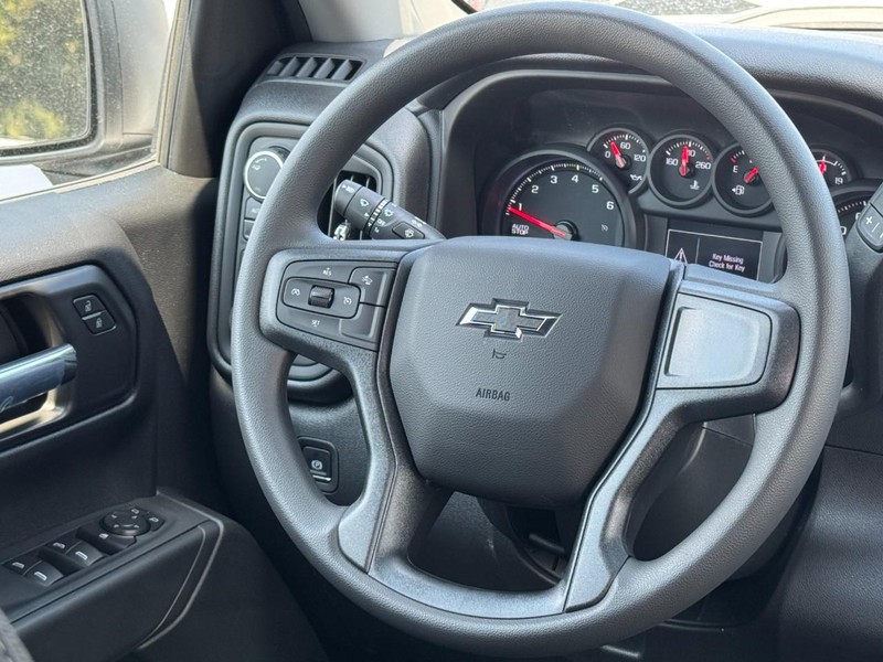 Chevrolet Silverado 1500 Vehicle Image 07