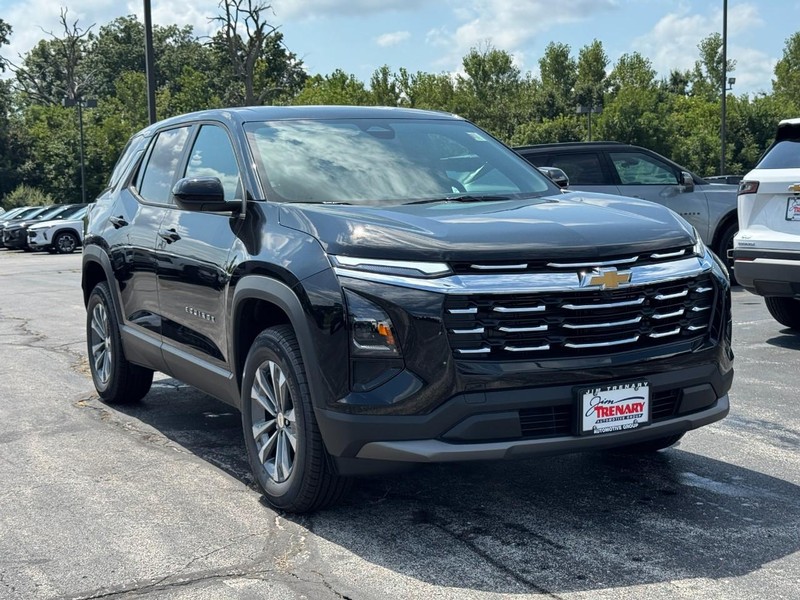 Chevrolet Equinox Vehicle Image 02