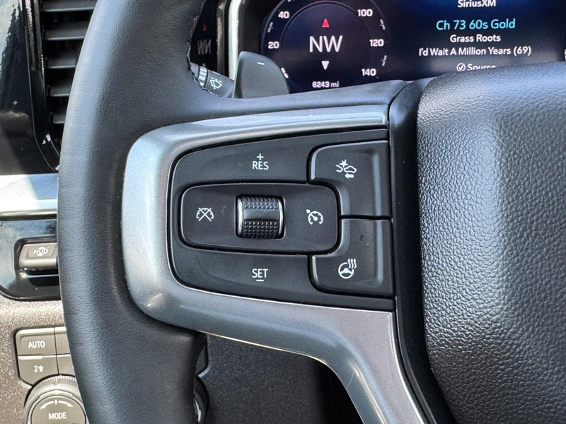 Chevrolet Silverado 1500 Vehicle Image 17