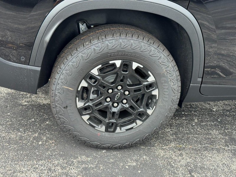 Chevrolet Traverse Vehicle Image 04