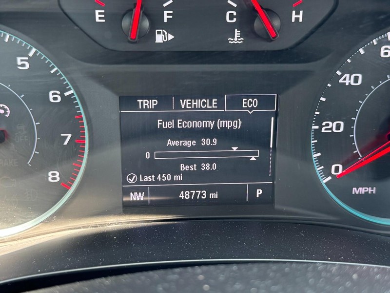 Chevrolet Malibu Vehicle Full-screen Gallery Image 18