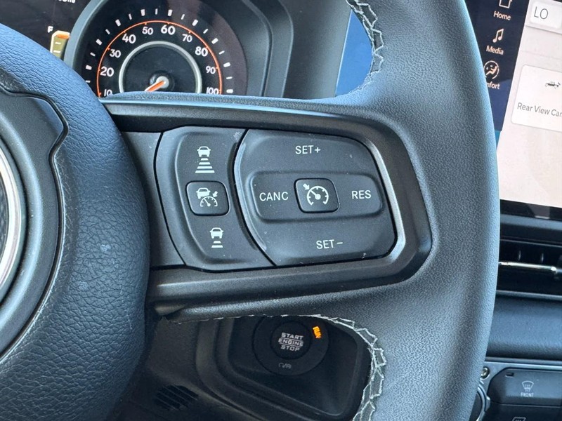 Jeep Gladiator Vehicle Image 17