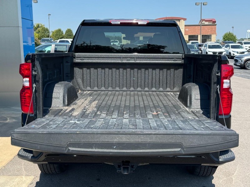 Chevrolet Silverado 1500 Vehicle Image 05