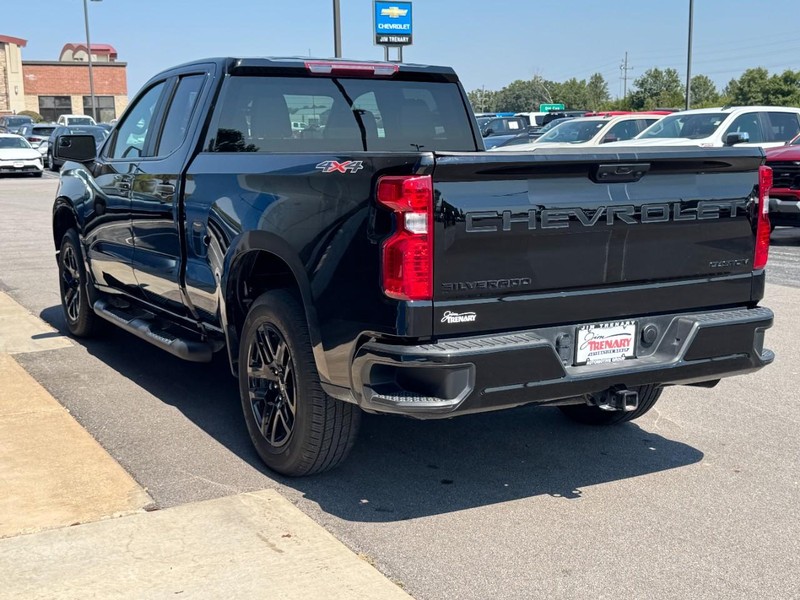 Chevrolet Silverado 1500 Vehicle Image 06