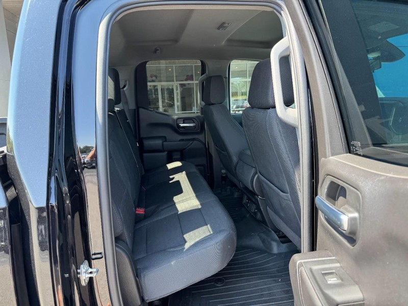 Chevrolet Silverado 1500 Vehicle Image 10