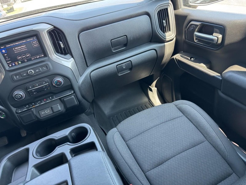 Chevrolet Silverado 1500 Vehicle Image 15