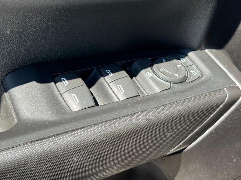 Chevrolet Silverado 1500 Vehicle Image 20