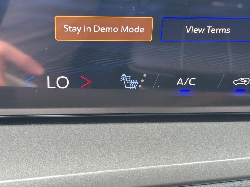 Chevrolet Traverse Vehicle Image 14