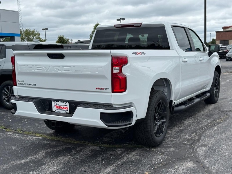 Chevrolet Silverado 1500 Vehicle Image 03