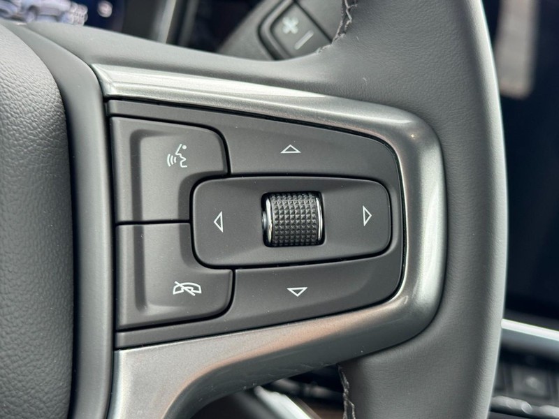 Chevrolet Silverado 1500 Vehicle Image 11