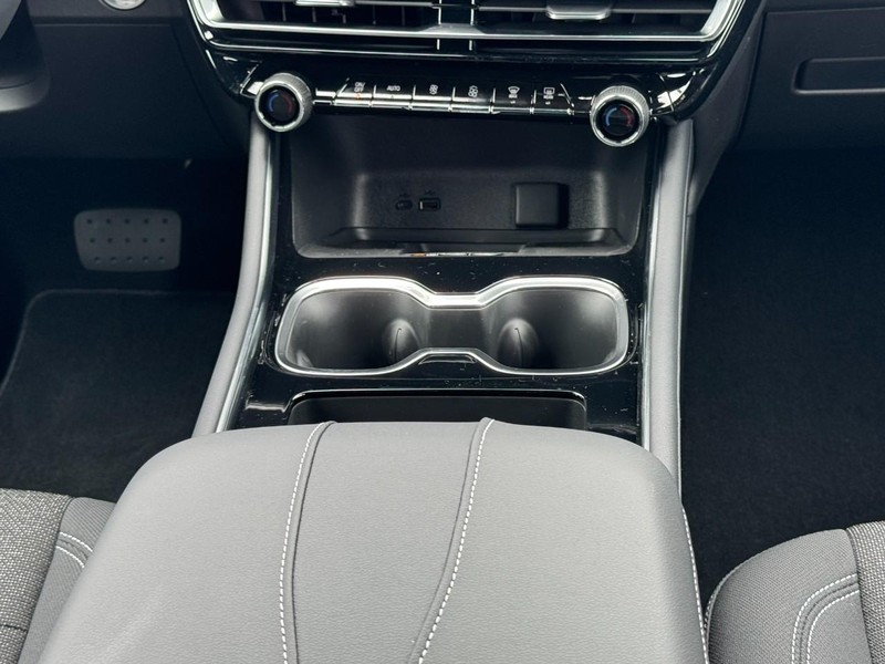 Chevrolet Traverse Vehicle Image 10