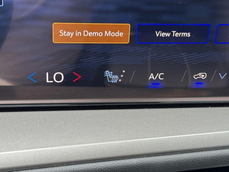 Chevrolet Traverse Vehicle Image 14