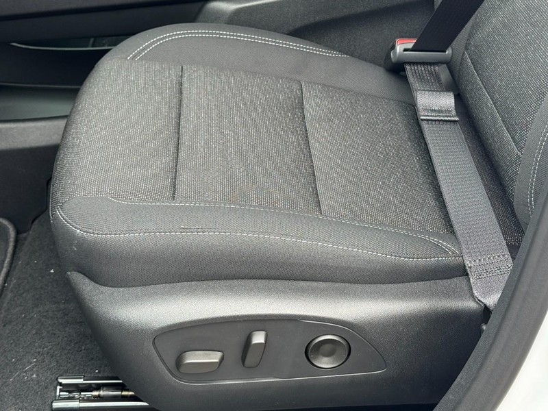 Chevrolet Traverse Vehicle Image 16
