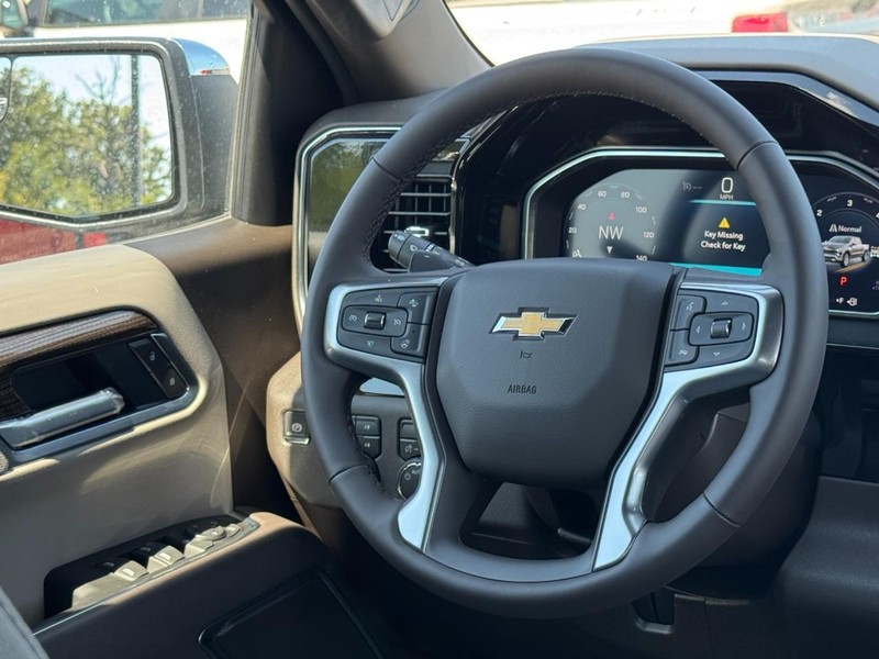 Chevrolet Silverado 1500 Vehicle Image 07