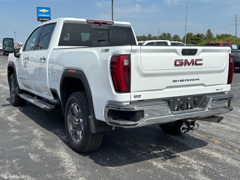 GMC Sierra 2500HD Vehicle Image 06
