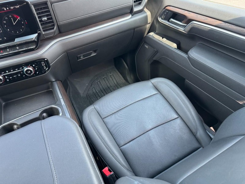GMC Sierra 2500HD Vehicle Image 15