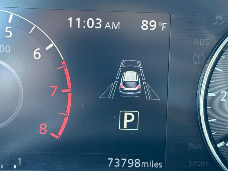 Nissan Kicks Vehicle Image 18