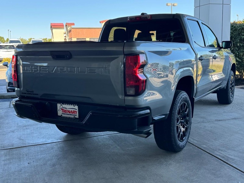 Chevrolet Colorado Vehicle Image 03
