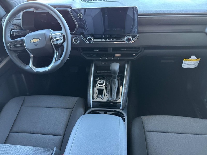 Chevrolet Colorado Vehicle Image 06