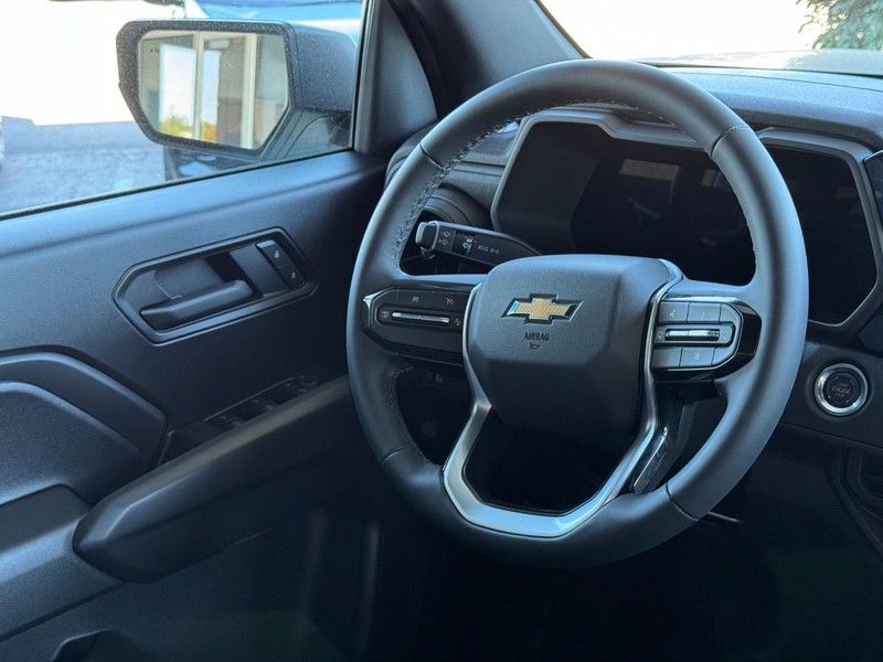 Chevrolet Colorado Vehicle Image 07