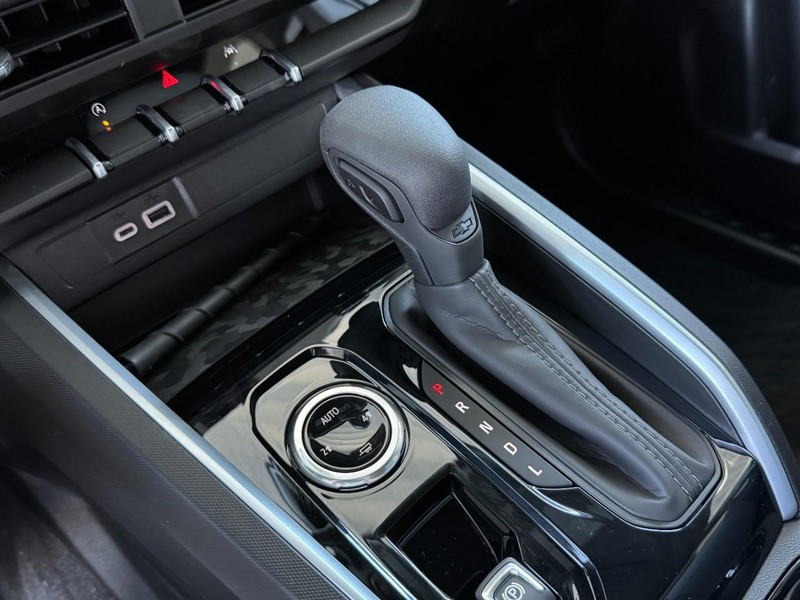 Chevrolet Colorado Vehicle Image 12
