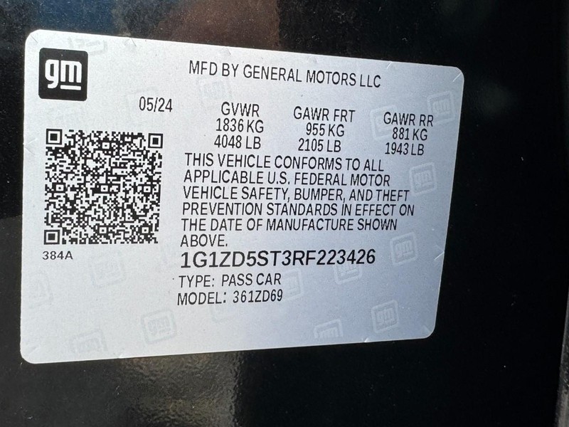 Chevrolet Malibu Vehicle Full-screen Gallery Image 24