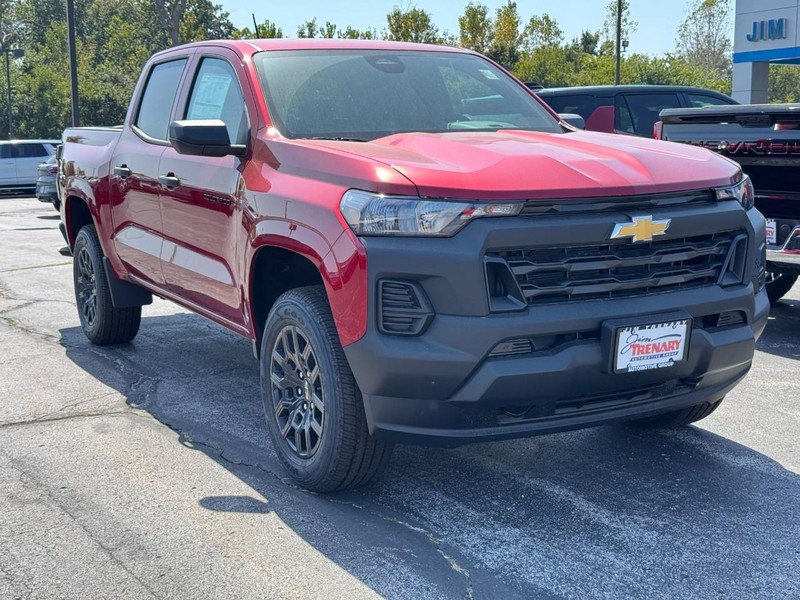 Chevrolet Colorado Vehicle Image 02