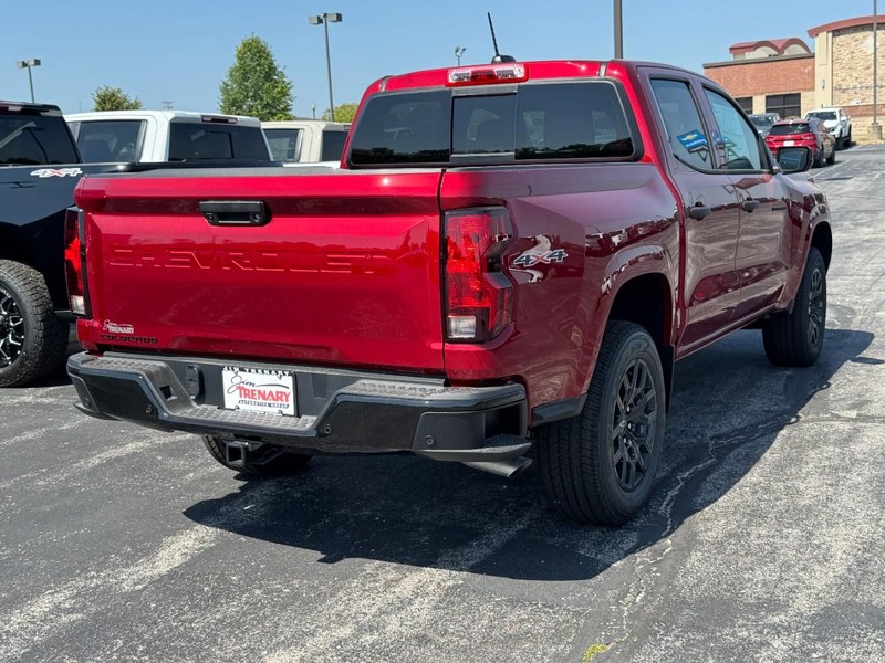 Chevrolet Colorado Vehicle Image 03