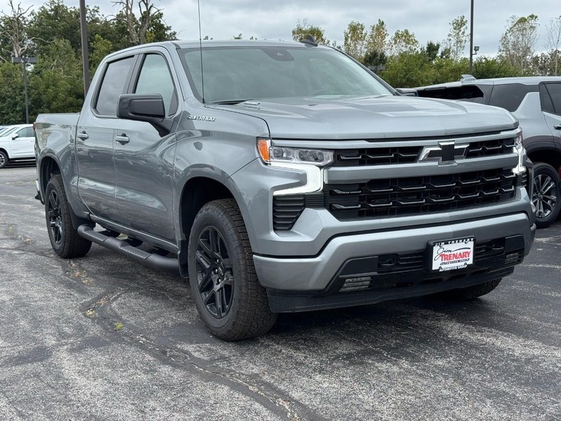 Chevrolet Silverado 1500 Vehicle Image 02
