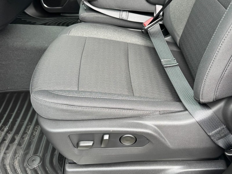 Chevrolet Silverado 1500 Vehicle Image 14