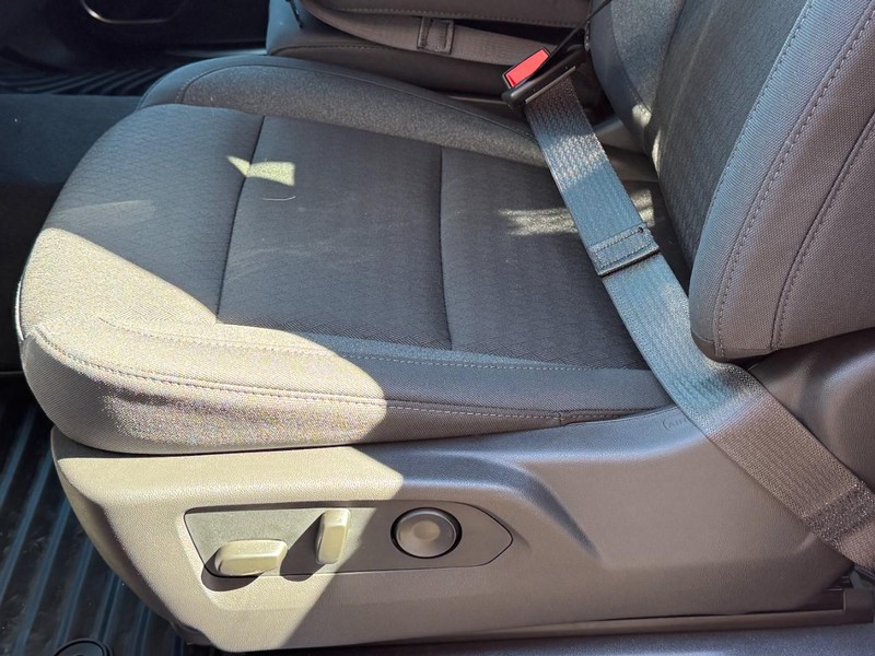 Chevrolet Silverado 1500 Vehicle Image 14